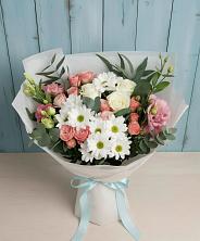 Букет цветов из:  Розы, Лизиантусы и Хризантемы в Пролетарский Московской области