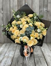 Букет цветов из:  Розы и Лизиантусы в Пролетарский Московской области