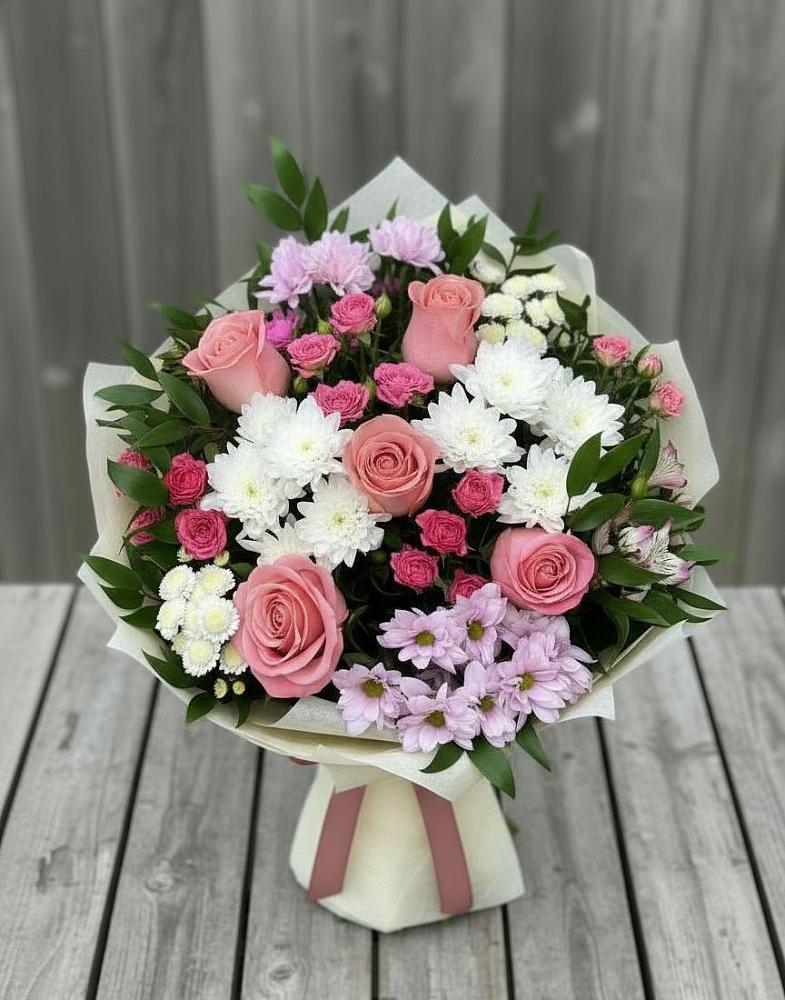 Букет цветов из: Альстромерии, Гвоздики, Розы и Хризантемы в Пролетарский Московской области