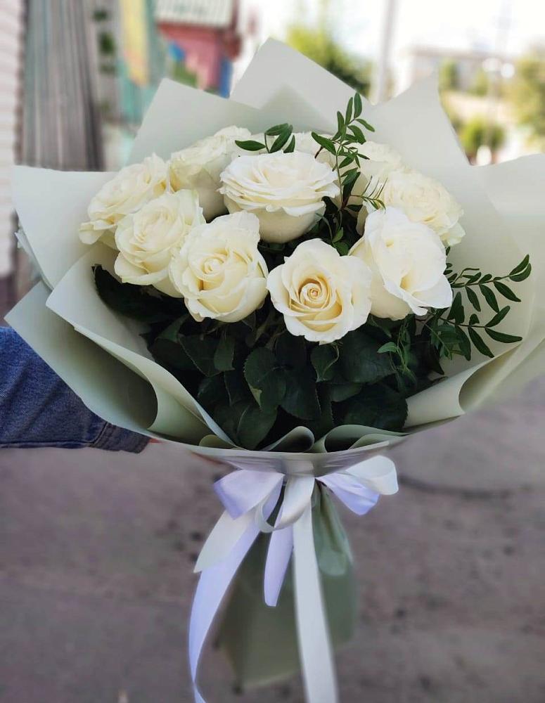 Букет Белые розы Проуд в Пролетарский Московской области