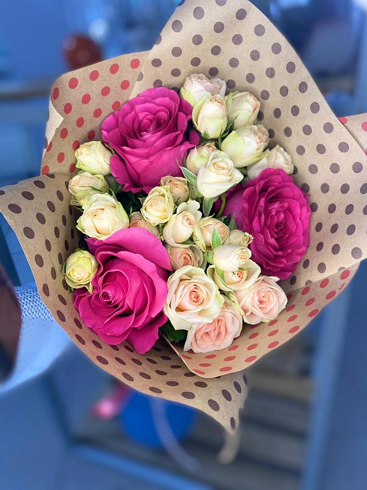 Букет цветов из: Розы в Пролетарский Московской области