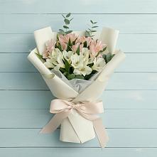 Букет цветов из:  Альстромерии в Пролетарский Московской области