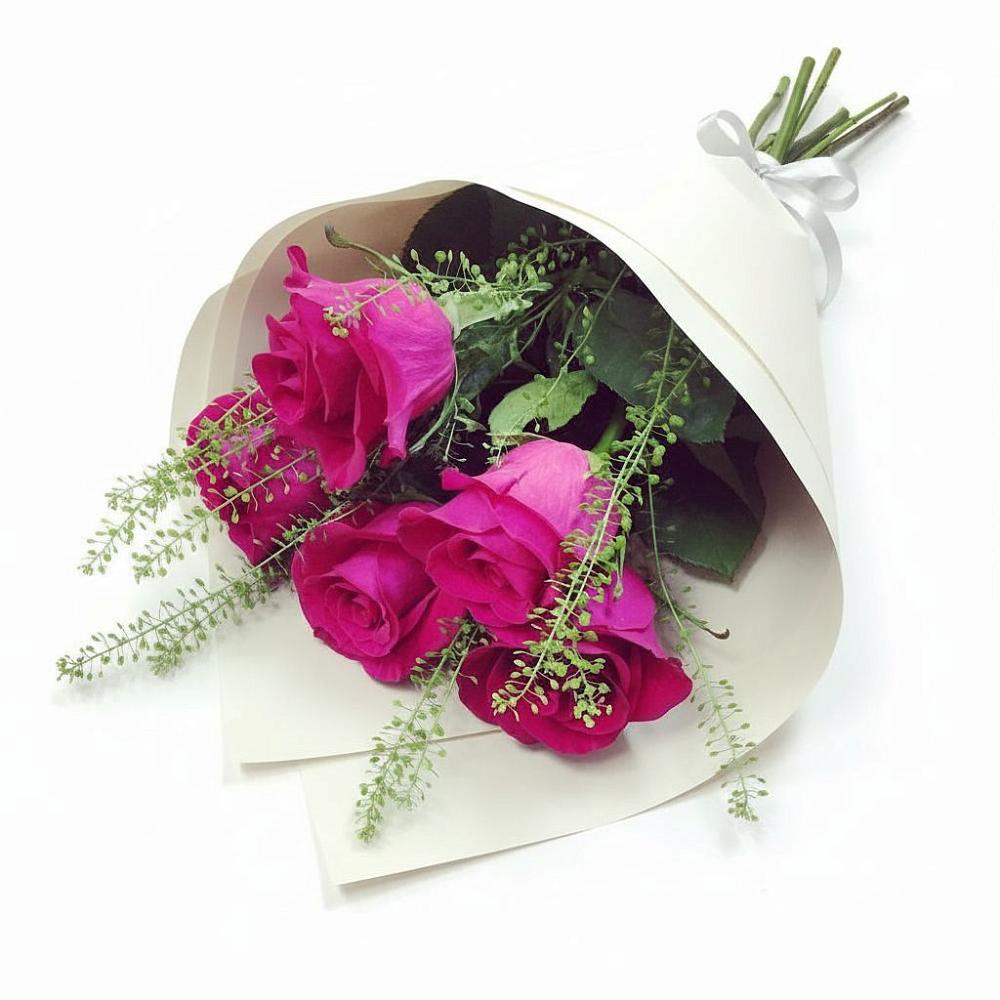 Букет цветов из: Розы в Пролетарский Московской области