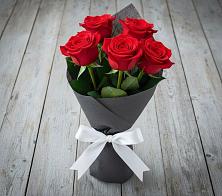 Букет 5 Красных роз Эдлесс Лав #REPLACE_PRED# Пролетарский Московской области