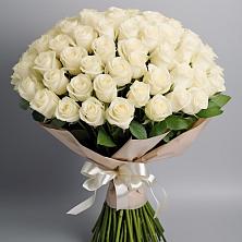Букет 101 беля роза Белоснежка в Пролетарский Московской области