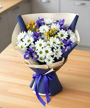 Букет цветов из:  Розы, Ирисы и Хризантемы в Пролетарский Московской области