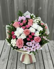 Букет цветов из:  Альстромерии, Гвоздики, Розы и Хризантемы в Пролетарский Московской области