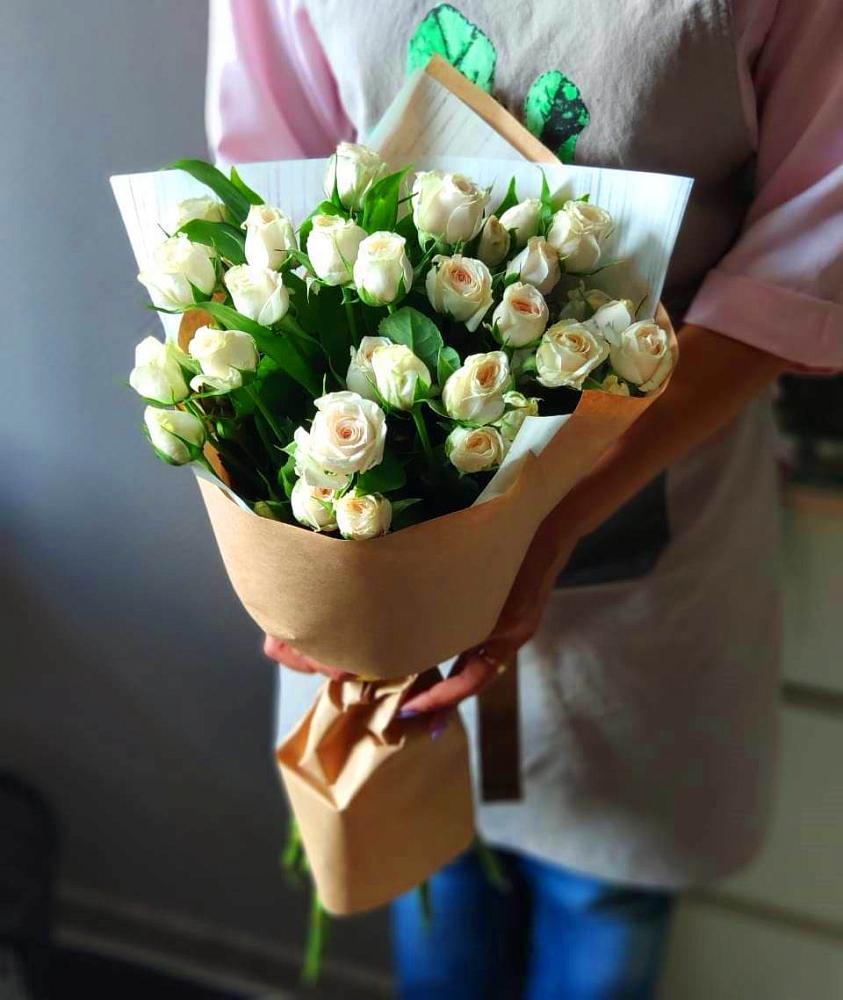 Букет цветов из: Розы в Пролетарский Московской области