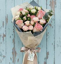 Букет цветов из:  Розы #REPLACE_PRED# Пролетарский Московской области