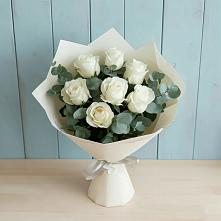 Букет Белые розы в Эвкалипте в Пролетарский Московской области