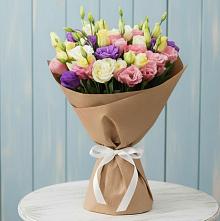 Букет цветов из:  Лизиантусы в Пролетарский Московской области