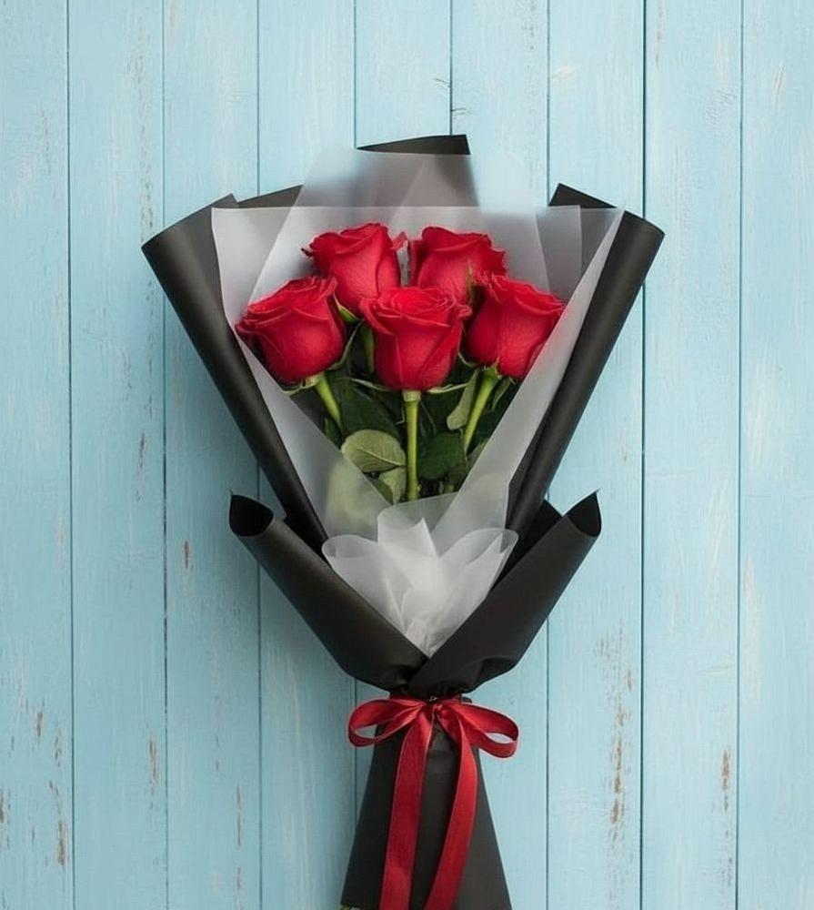 Букет цветов из: Розы в Пролетарский Московской области