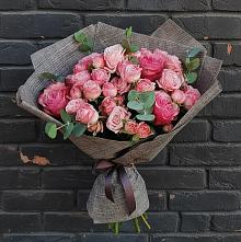 Букет цветов из:  Розы в Пролетарский Московской области